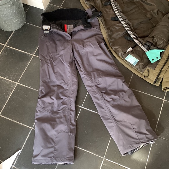 ski/snowboard coat and pants - Picture 6 of 10